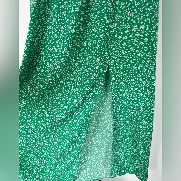 Adorable Vintage Dressing Green Floral Slit Dress - Picture 4 of 6